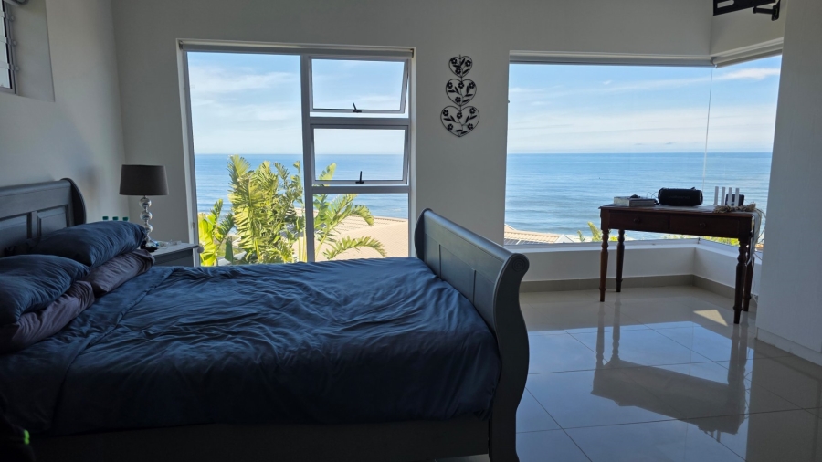 5 Bedroom Property for Sale in Dana Bay Western Cape